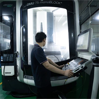 1 CNC Machining parts